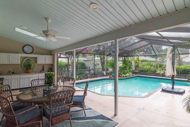 3306 WESTMORELAND DRIVE, Tampa, FL 33618