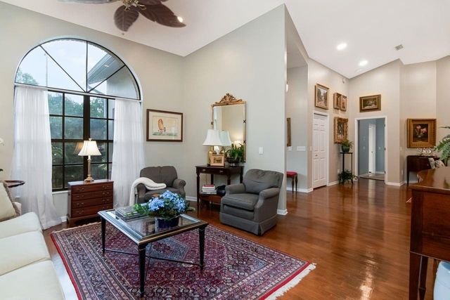3306 WESTMORELAND DRIVE, Tampa, FL 33618