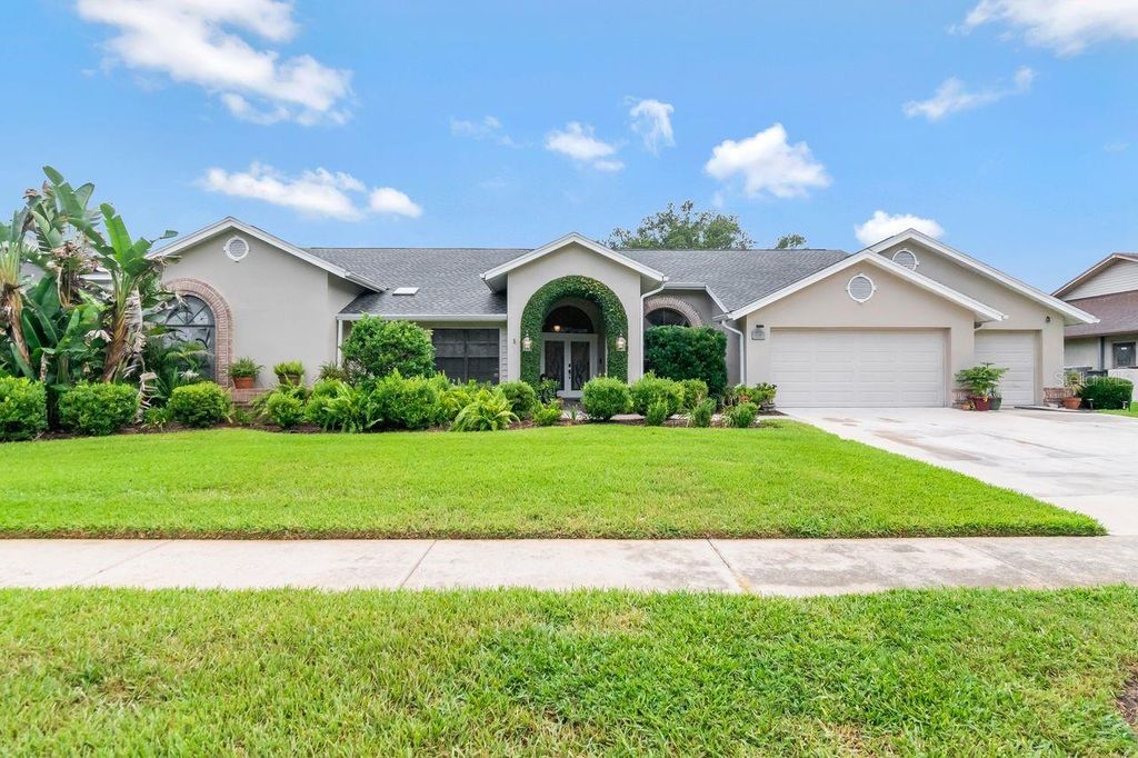 3306 WESTMORELAND DRIVE, Tampa, FL 33618