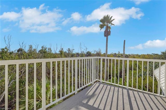 4452 Gulf Pines DR, Sanibel, FL 33957