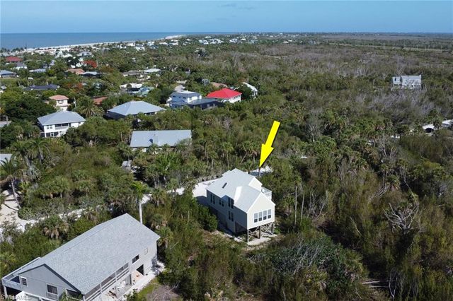 4452 Gulf Pines DR, Sanibel, FL 33957