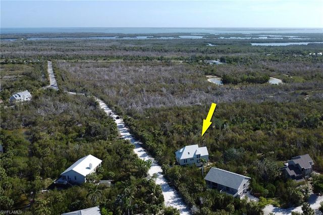 4452 Gulf Pines DR, Sanibel, FL 33957