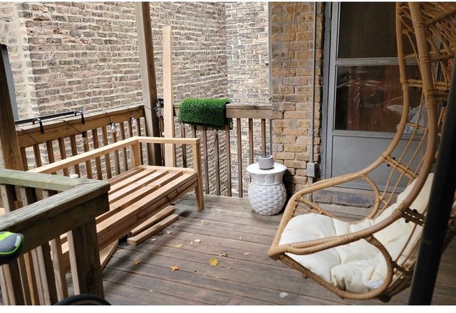 923 W Waveland Avenue 2D, Chicago, IL 60613