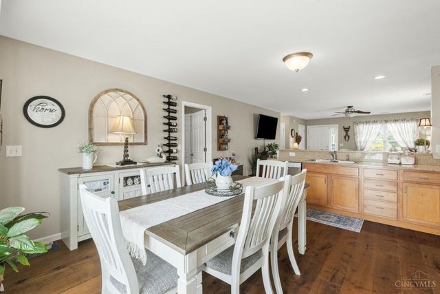 4197 S Yorkshire Square, Union Twp, OH 45245