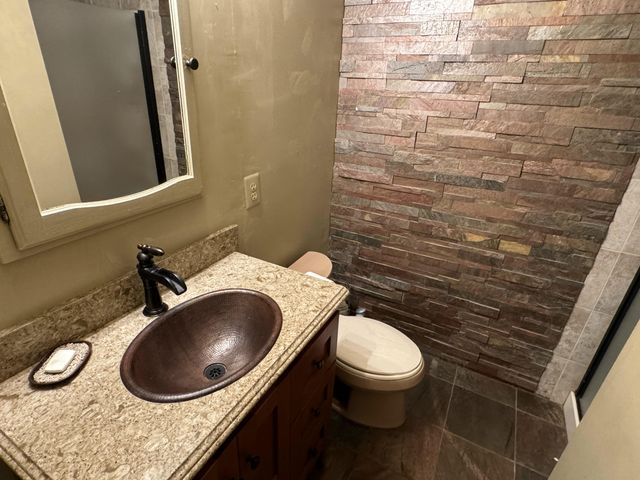 6310 Shappie Road, Clarkston, MI 48348