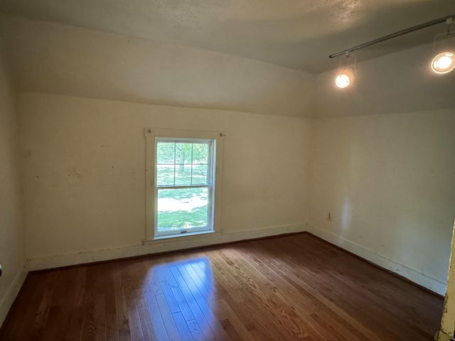 6310 Shappie Road, Clarkston, MI 48348