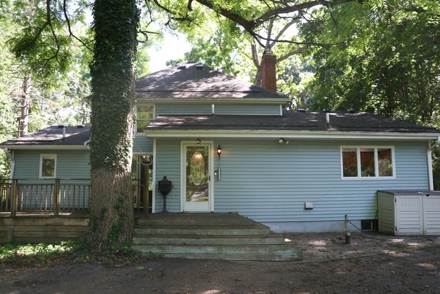 6310 Shappie Road, Clarkston, MI 48348