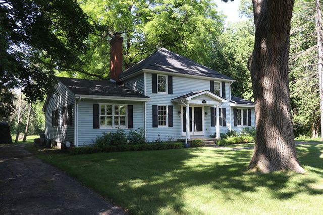 6310 Shappie Road, Clarkston, MI 48348