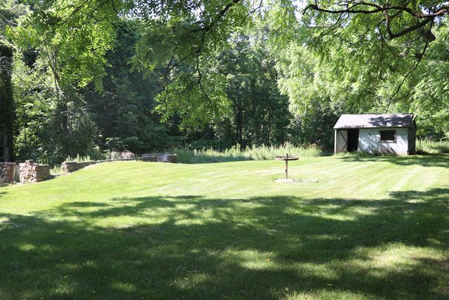 6310 Shappie Road, Clarkston, MI 48348