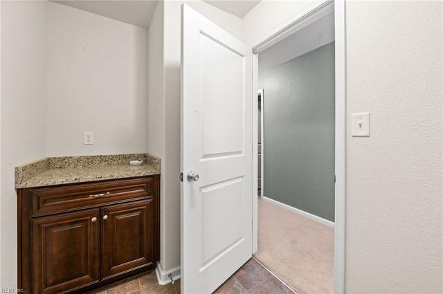 103 Ford ST, Chesapeake, VA 23323