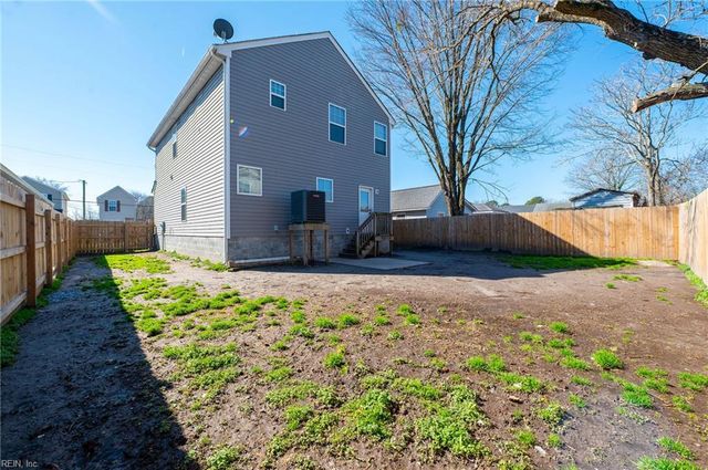 103 Ford ST, Chesapeake, VA 23323