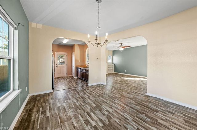 103 Ford ST, Chesapeake, VA 23323