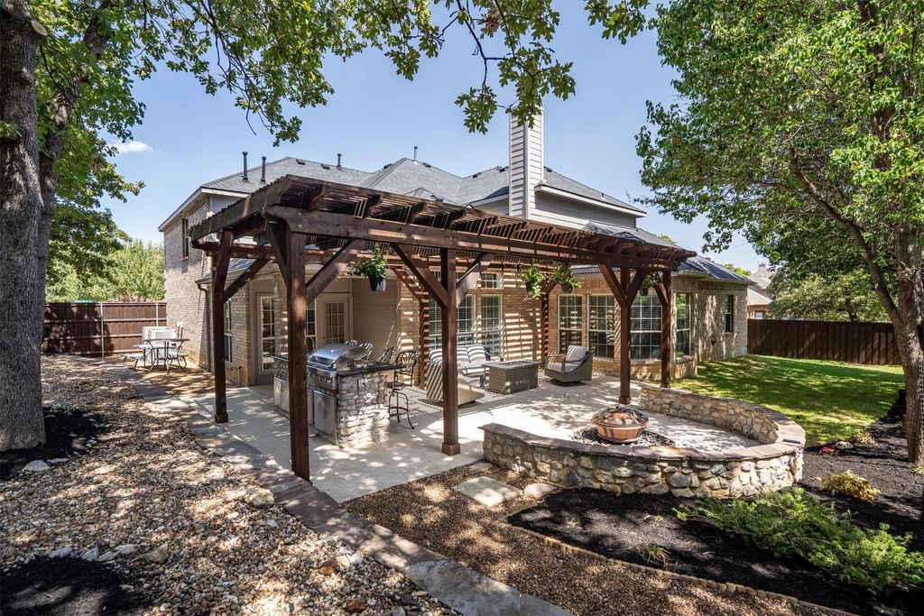 5400 Yellow Birch Drive, Fort Worth, TX 76244 — photo 2