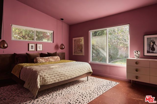 6001 Manton Avenue, Woodland Hills (los Angeles), CA 91367