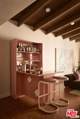 6001 Manton Avenue, Woodland Hills (los Angeles), CA 91367