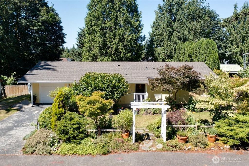 1816 113th Drive SE, Lake Stevens, WA 98258