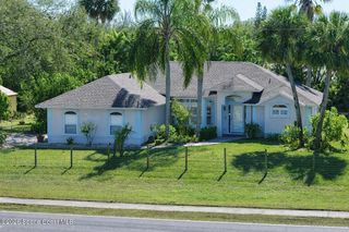 449 Englar Drive, Sebastian, FL 32958