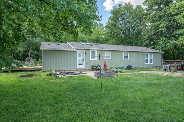 242 N Bickett Road, Xenia, OH 45385