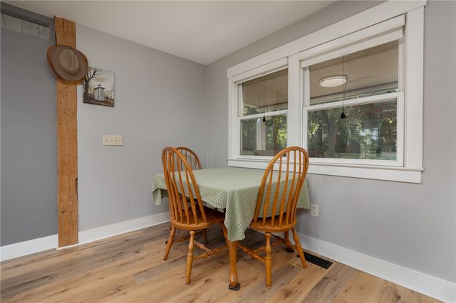 242 N Bickett Road, Xenia, OH 45385