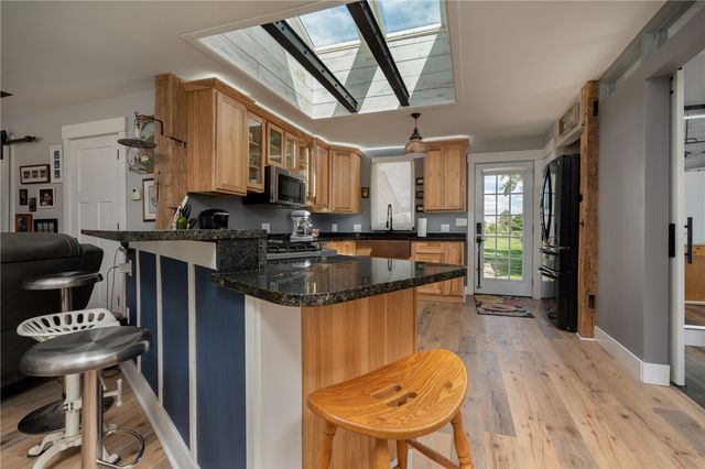 242 N Bickett Road, Xenia, OH 45385
