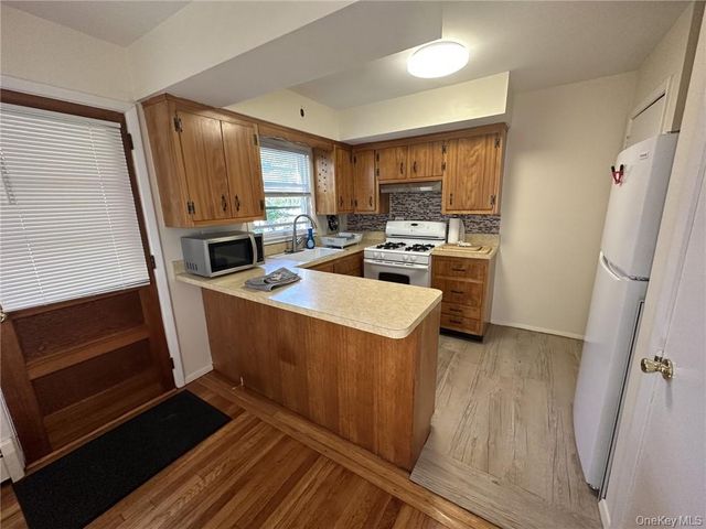 153 Sickles Avenue Right, Nyack, NY 10960