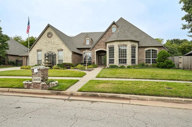 14405 Fossil Creek Lane, Oklahoma City, OK 73134