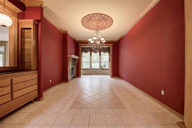 14405 Fossil Creek Lane, Oklahoma City, OK 73134