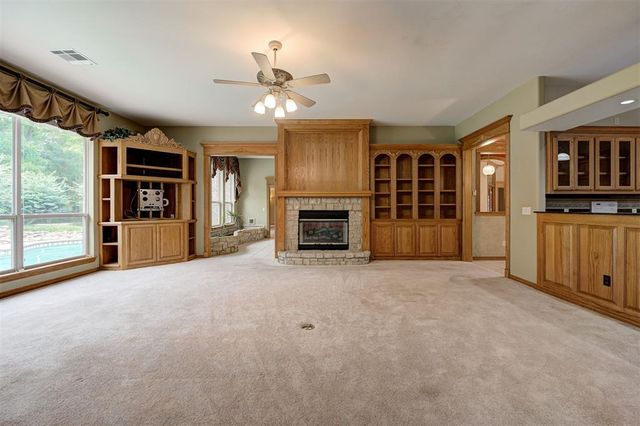 14405 Fossil Creek Lane, Oklahoma City, OK 73134