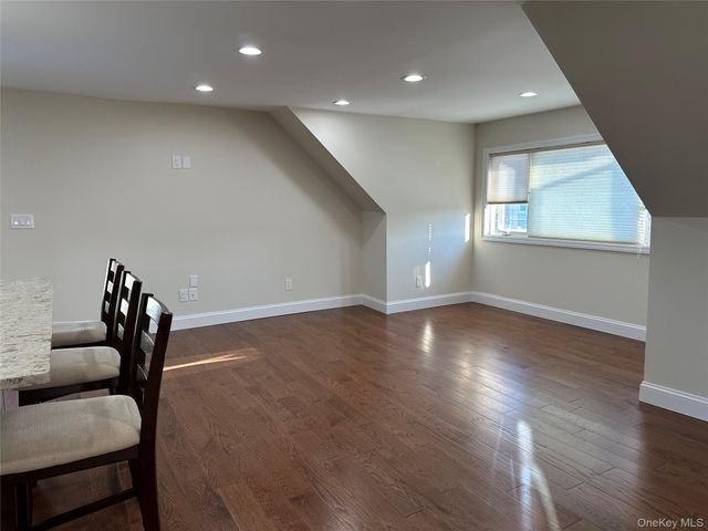 59 New Hampshire Avenue, Massapequa, NY 11758