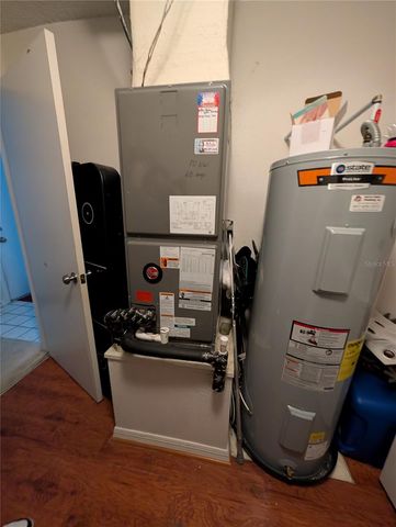 5266 TUNBRIDGE WELLS LANE 1807, Orlando, FL 32812