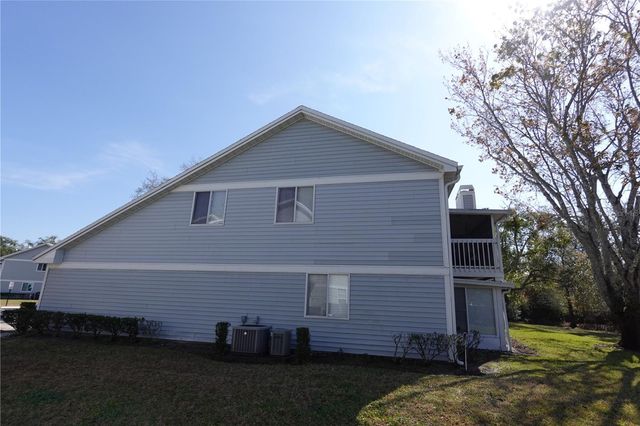 5266 TUNBRIDGE WELLS LANE 1807, Orlando, FL 32812