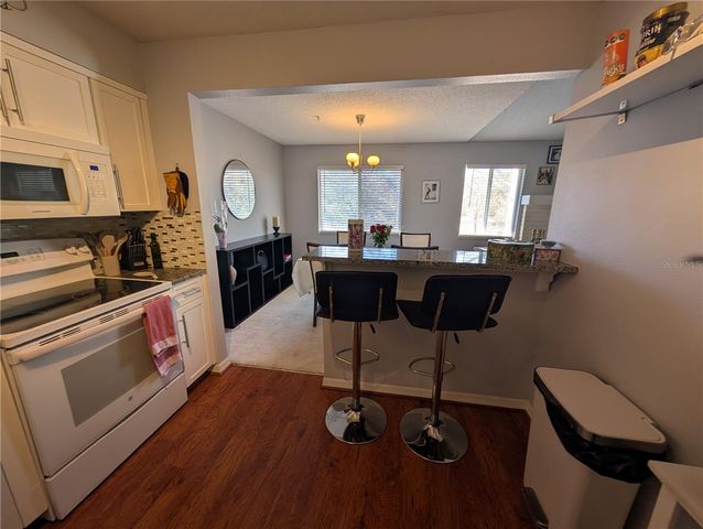 5266 TUNBRIDGE WELLS LANE 1807, Orlando, FL 32812