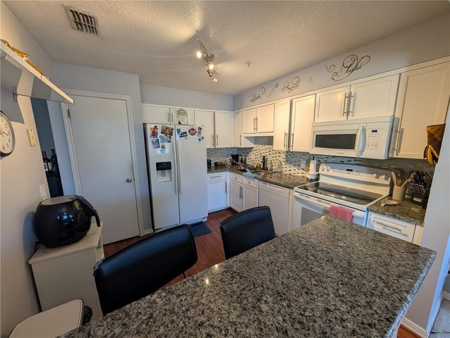 5266 TUNBRIDGE WELLS LANE 1807, Orlando, FL 32812