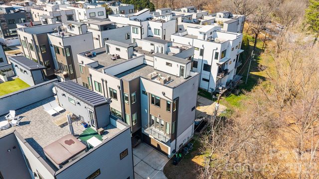 928 Westbrook Drive B, Charlotte, NC 28202