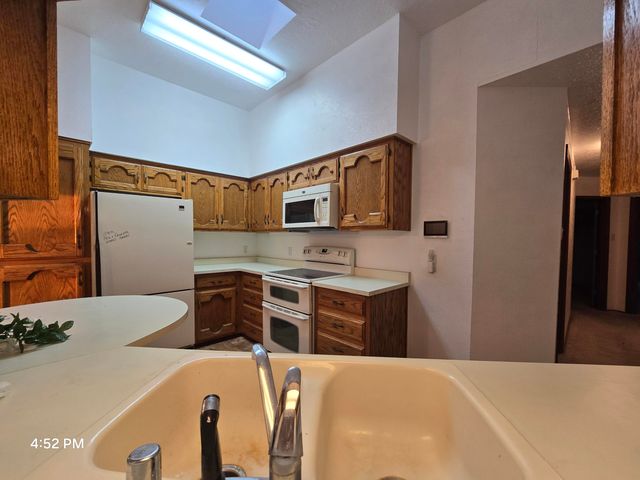 1221 La Charles Drive NE, Albuquerque, NM 87112