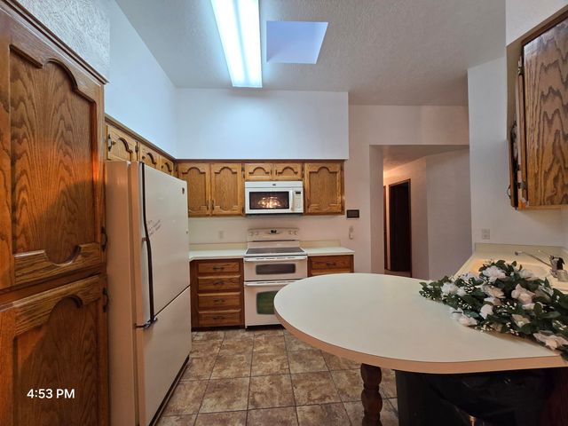 1221 La Charles Drive NE, Albuquerque, NM 87112