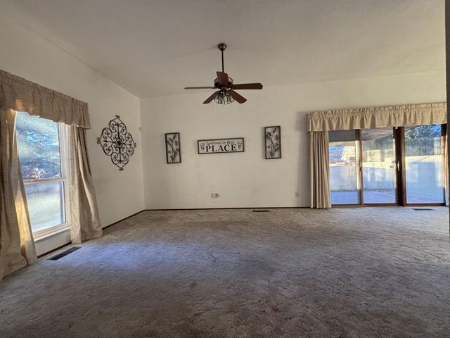 1221 La Charles Drive NE, Albuquerque, NM 87112