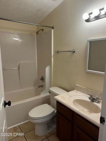 1105 Hickory Avenue, Panama City, FL 32401