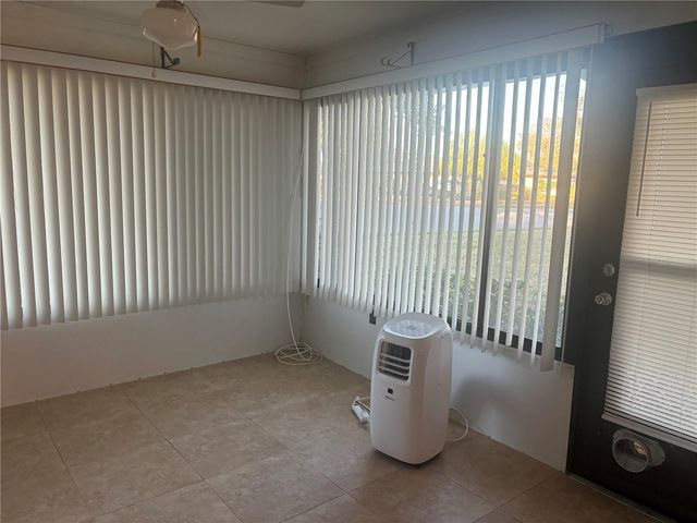 2765 COUNTRYSIDE BOULEVARD 106, Clearwater, FL 33761