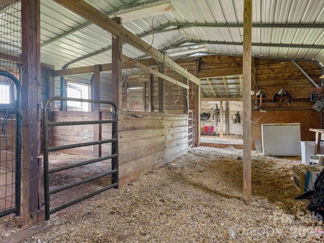 232 Blue Mountain Lane, Tryon, NC 28782