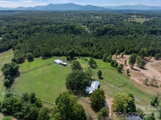 232 Blue Mountain Lane, Tryon, NC 28782