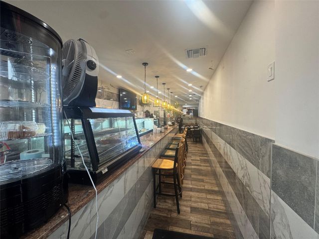 554 W 181st Street, New York (manhattan), NY 10033