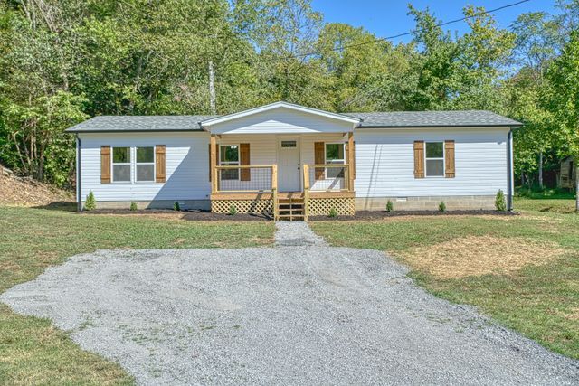 2204 Wartrace Hwy, Whitleyville, TN 38588