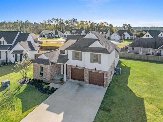 938 Northlake Court, Lake Charles, LA 70611