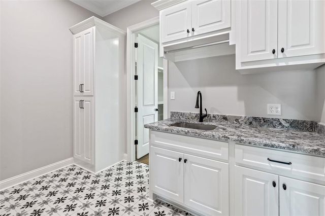 938 Northlake Court, Lake Charles, LA 70611