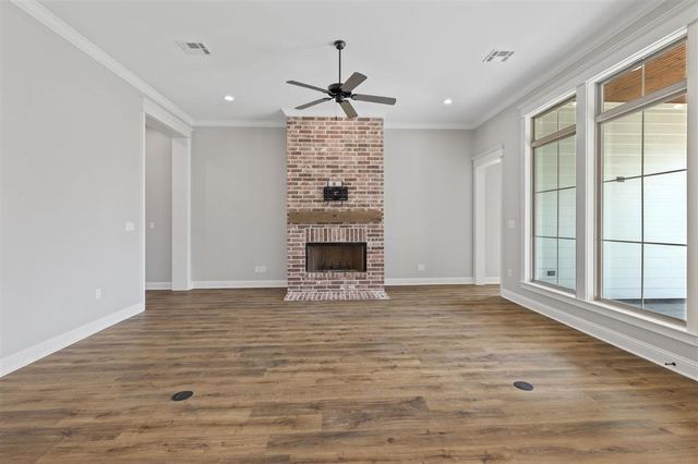 938 Northlake Court, Lake Charles, LA 70611