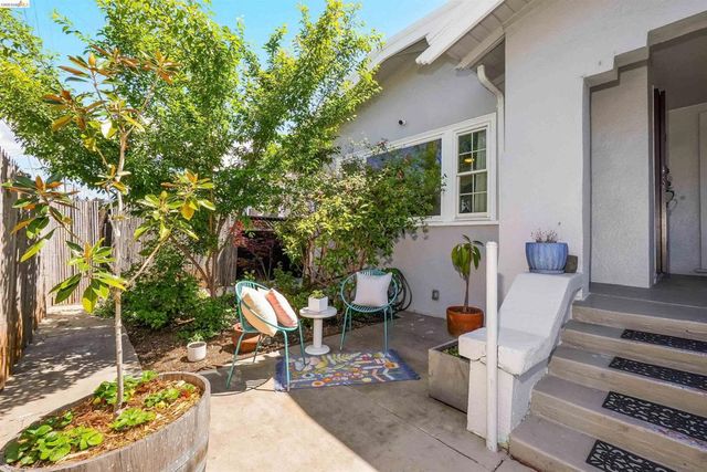 1816 39Th Ave, Oakland, CA 94601