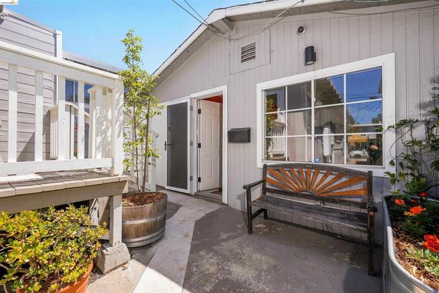 1816 39Th Ave, Oakland, CA 94601