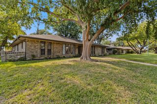 1320 Cheyenne Road, Lewisville, TX 75077