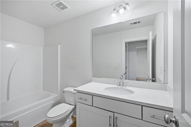 5825 Radford Loop, Fairburn, GA 30213